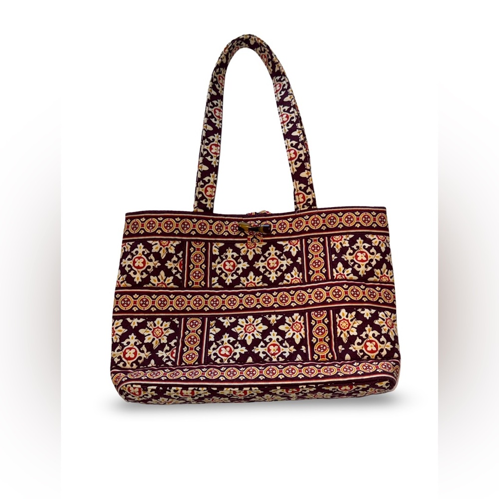 Vera Bradley Glenna Tote Bag – Medallion Pattern Retired Burgundy Pink Floral